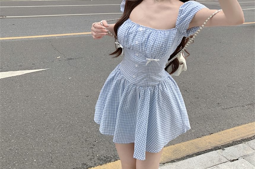 Kerchief / Mini Puff-Sleeve Dress Gingham Bow A-Line