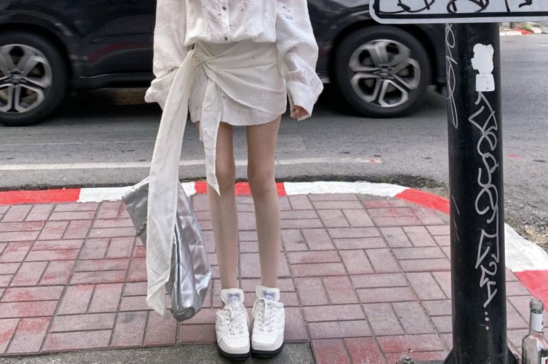 Mini A-Line Floral Tie-Side Puff-Sleeve Embroidered Dress Button-Up