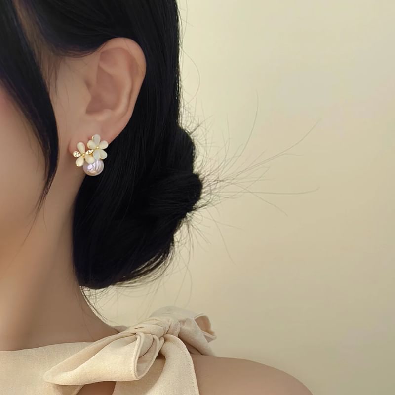 (Various Eye / Stud Floral Designs) Cuff Cat Stone Pearl Alloy Earring Faux Ear