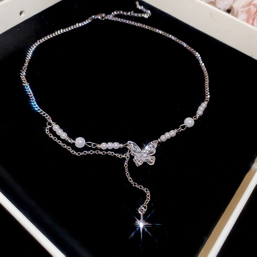 (Various Faux Pendant Choker Pearl Designs) Alloy