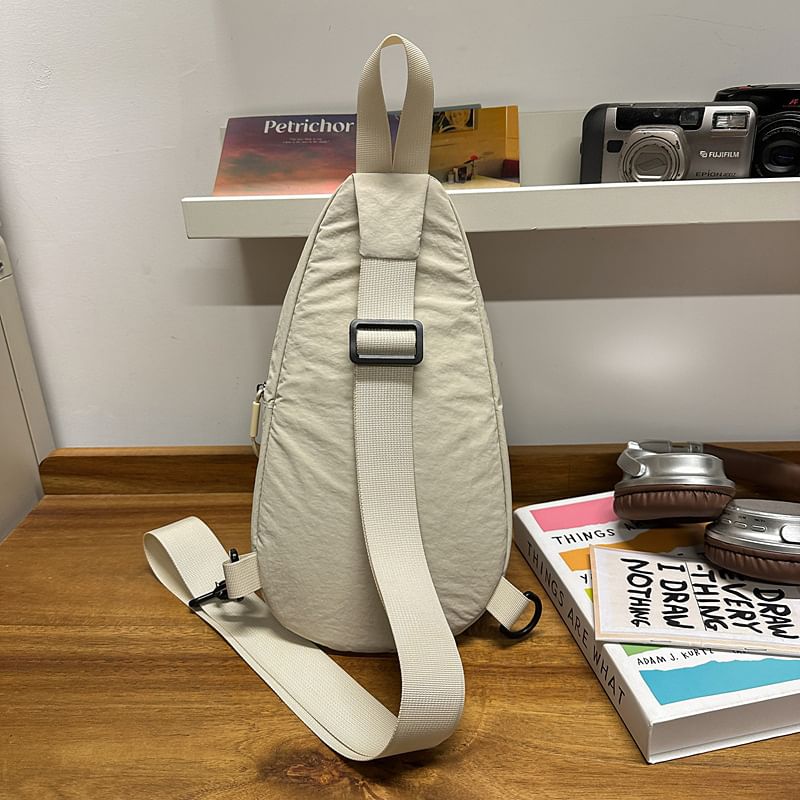 Zip Sling Plain Bag