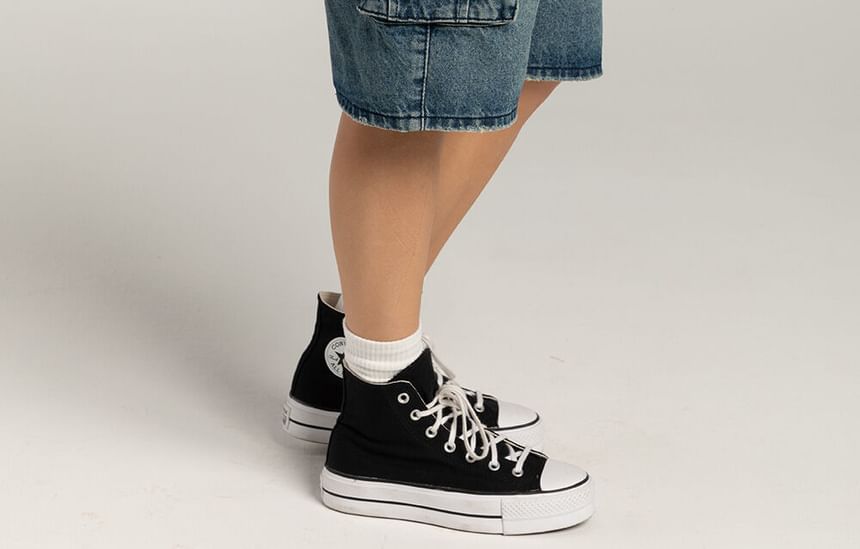 Pocket Wide-Leg Waist Denim Washed Low Shorts