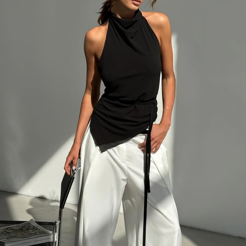 Top Fit Neck Asymmetrical Back Halter Plain Open Slim Mock Crop