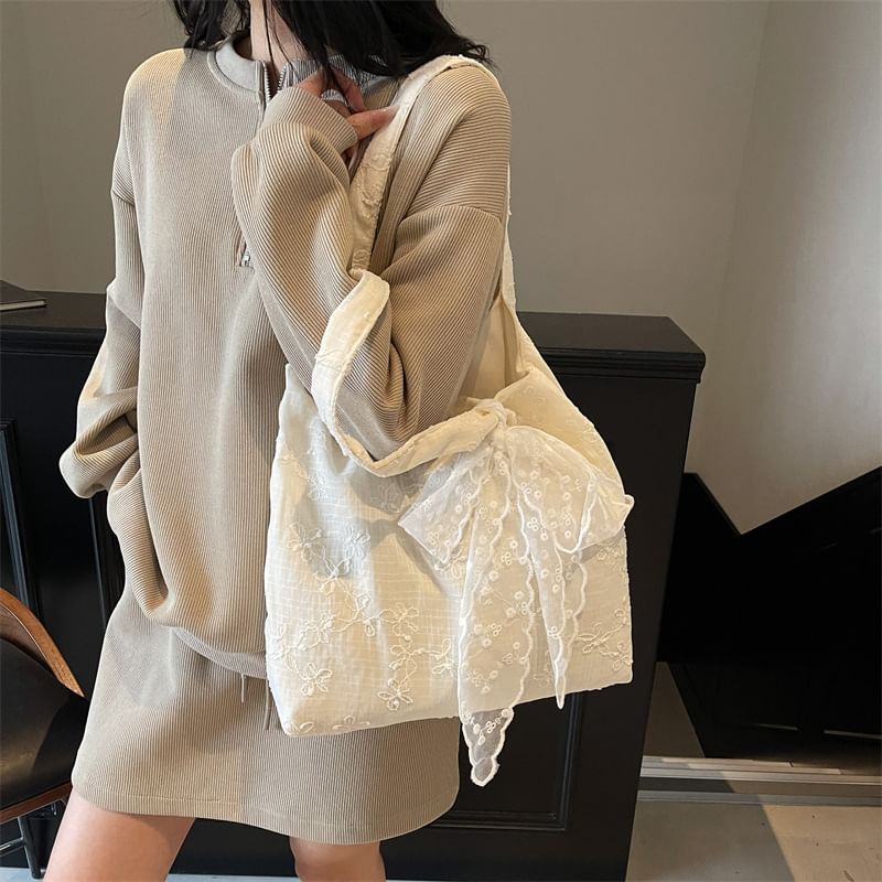 Tote Floral Embroidered Bag