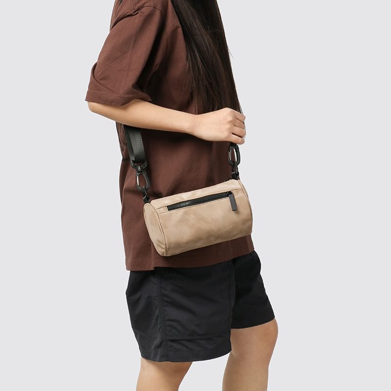 Bag Zip Crossbody Plain