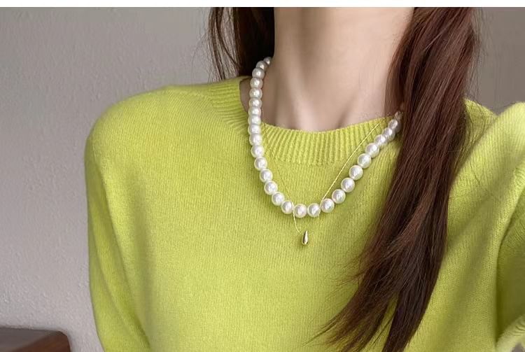 Knit Neck Gradient Crew Short-Sleeve Top