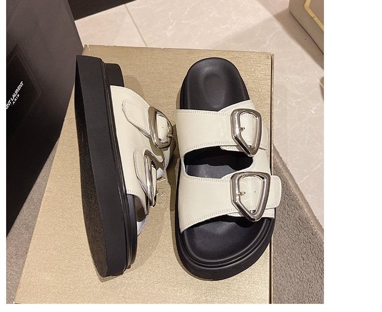 Slide Buckled Sandals Platform
