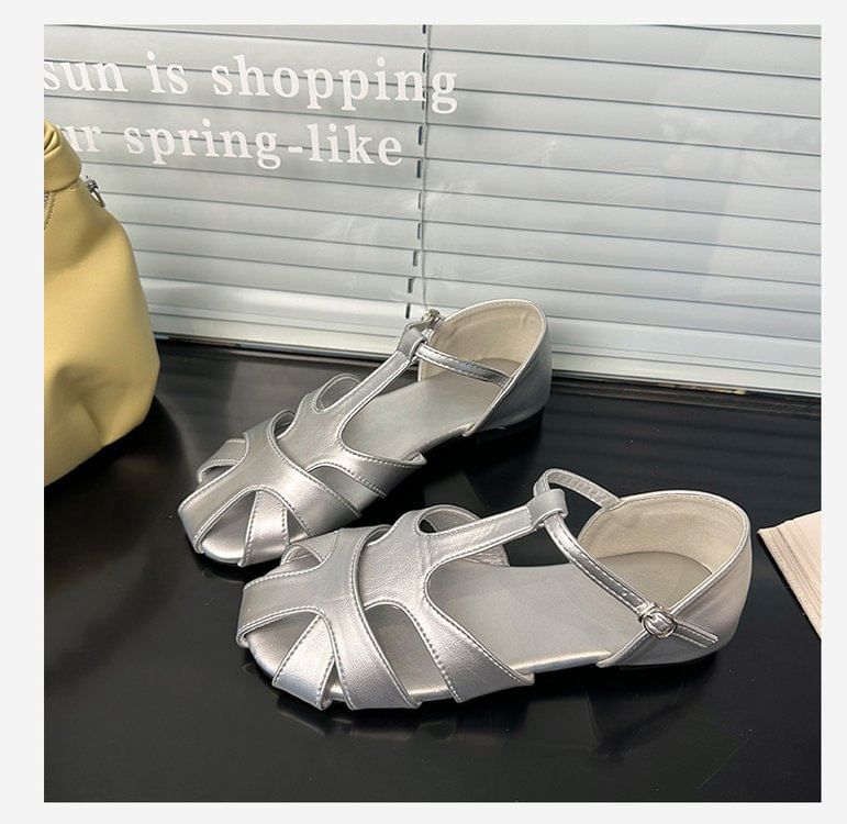 Low Sandals Gladiator Cut