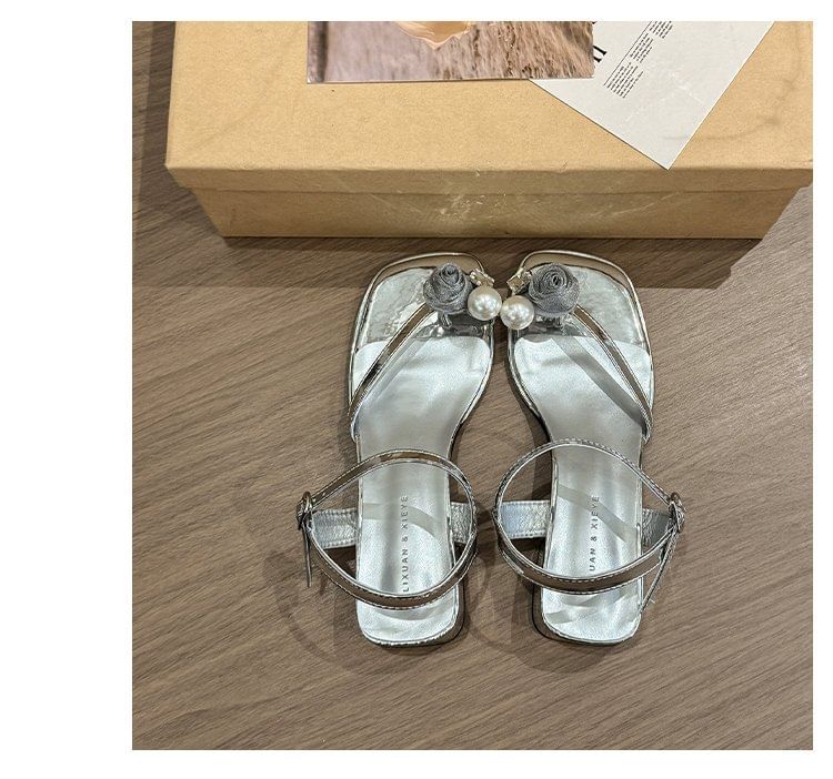 Block Flower Sandals Heel Faux Pearl