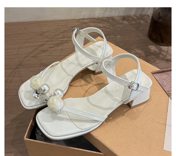 Block Flower Sandals Heel Faux Pearl