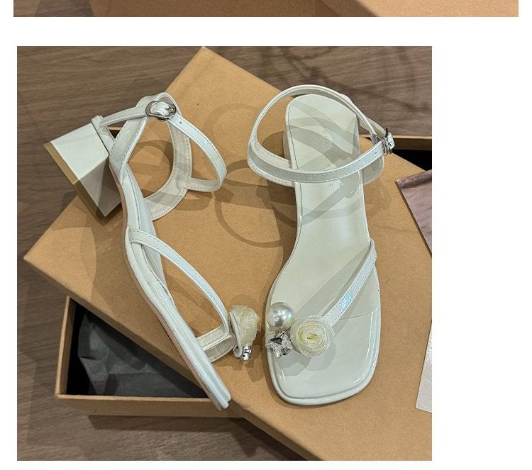Block Flower Sandals Heel Faux Pearl
