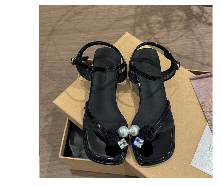 Block Flower Sandals Heel Faux Pearl