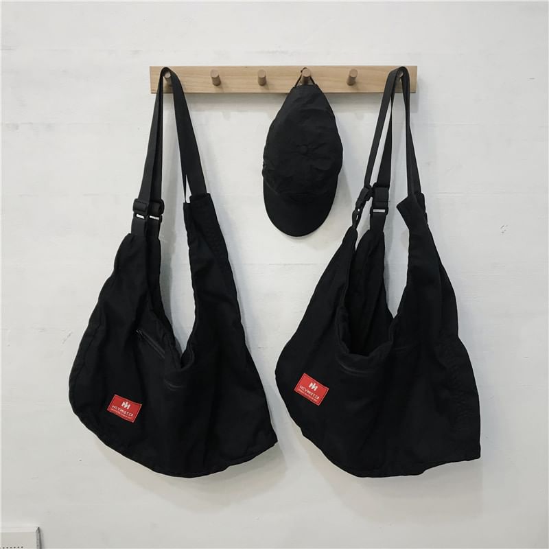 Messenger Lettering Bag Tag