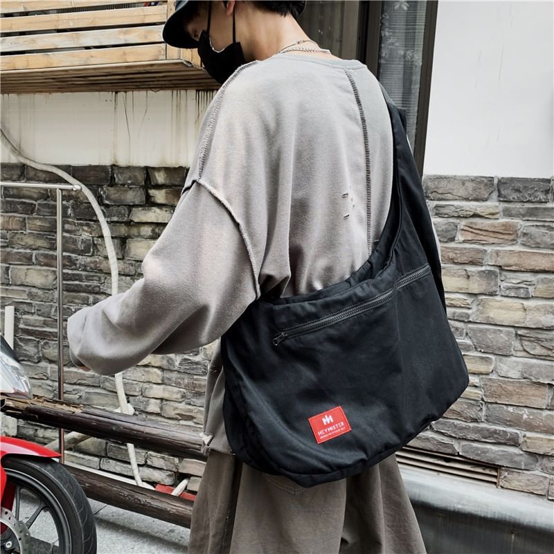 Messenger Lettering Bag Tag