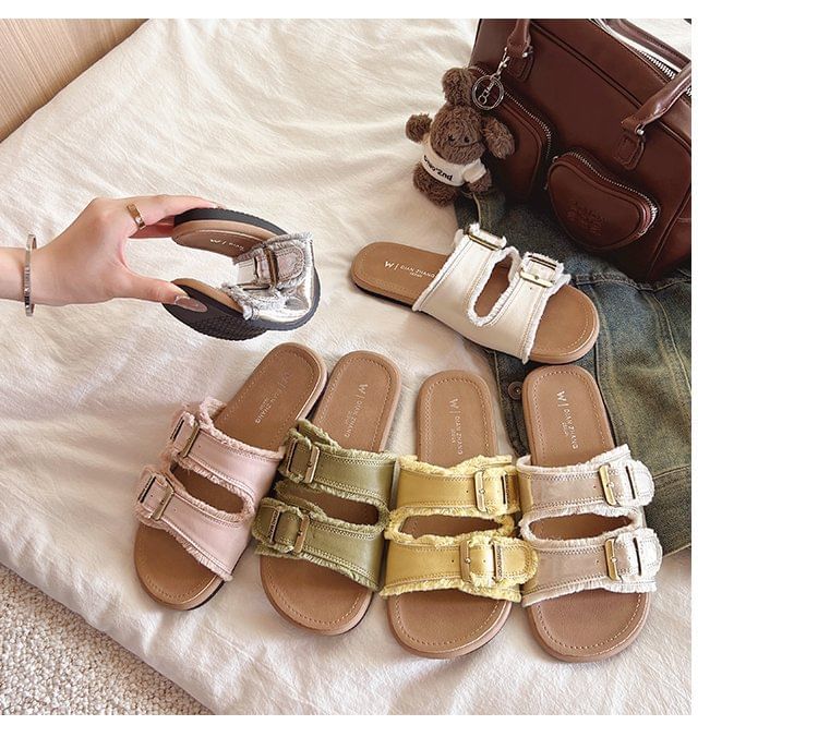 Slide Buckled Plain Sandals
