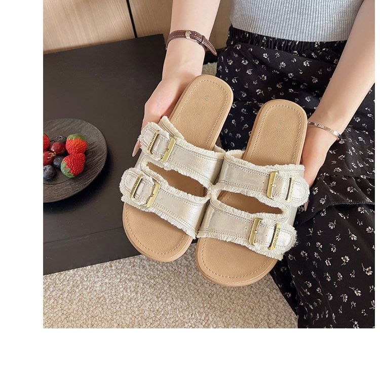 Slide Buckled Plain Sandals
