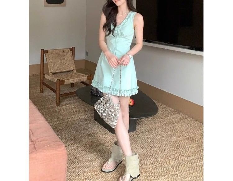 Sleeveless Mini Trim Ruffle V-neck Dress