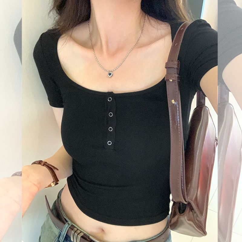 Neck Plain Crop Top Short-Sleeve Henley Scoop