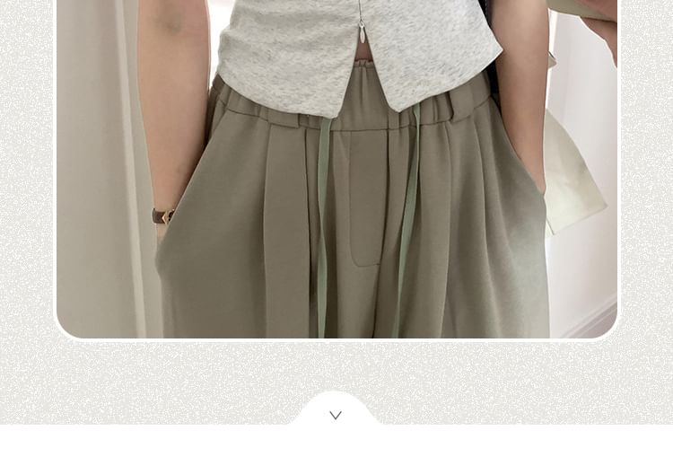 Short-Sleeve Plain Knit Top Zip-Up