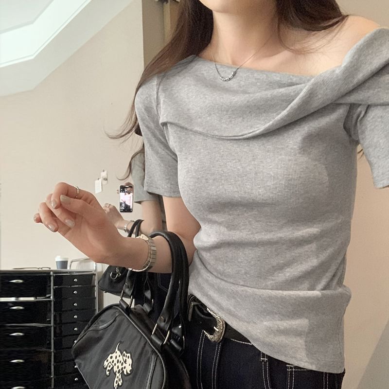 Top Sleeve Plain Short Shoulder Off