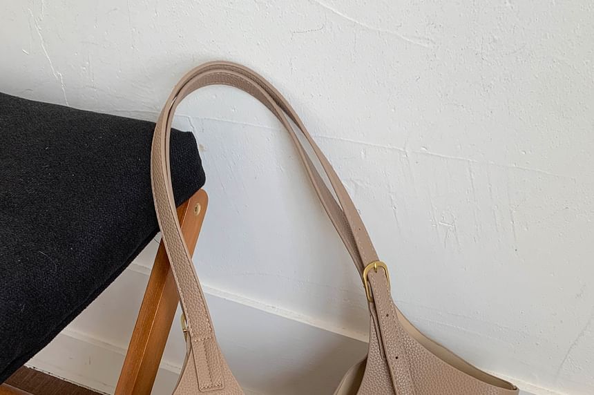 Shoulder Buckle Pouch Bag With