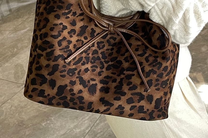 Print Tote Leopard Bow Bag