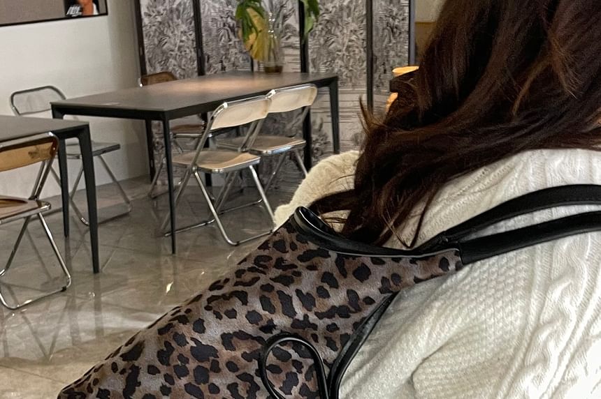 Print Tote Leopard Bow Bag