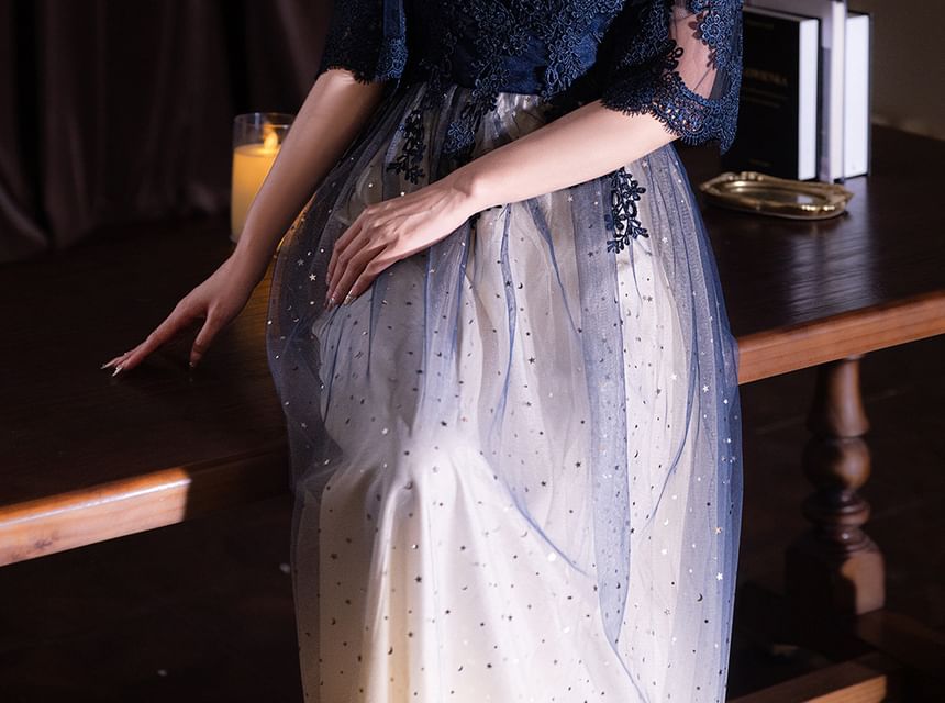 Designs) Gown / Dress Lace Panel (Various Evening Gradient Short-Sleeve Neck Round Cocktail