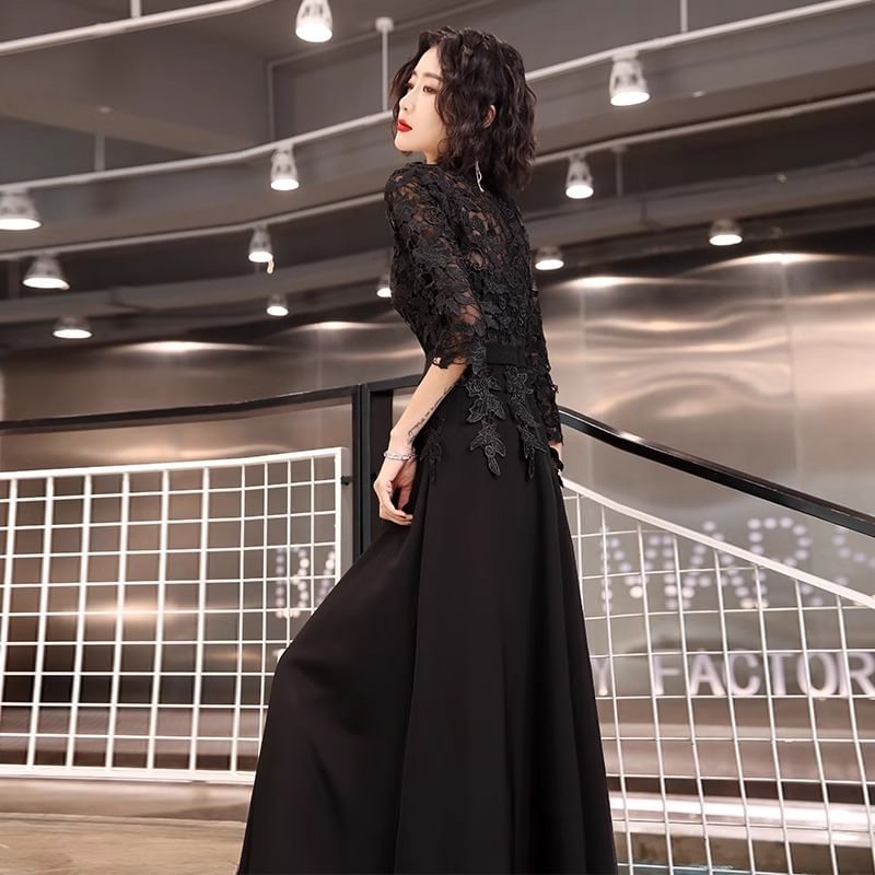 Evening Lace Dress / 3/4-Sleeve A-Line Gown