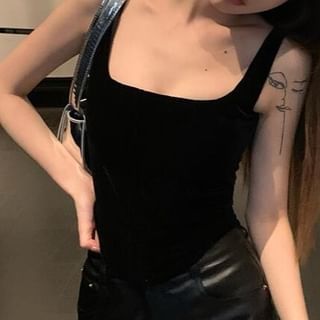 Faux Flared Camisole Top Square Leather Plain Rise High / Neck Pants