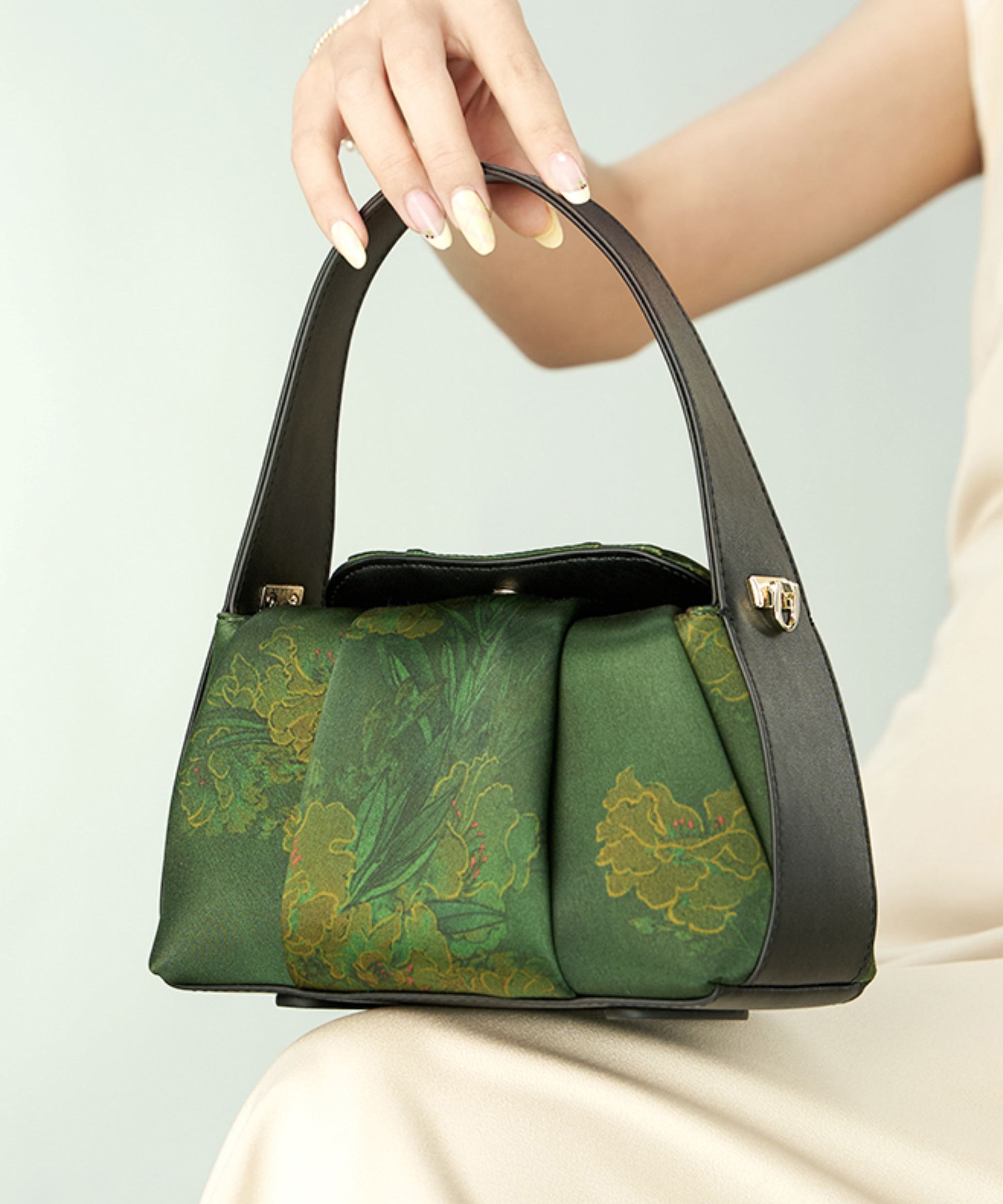 Retro Silk Tote Embroidered Green Bag New