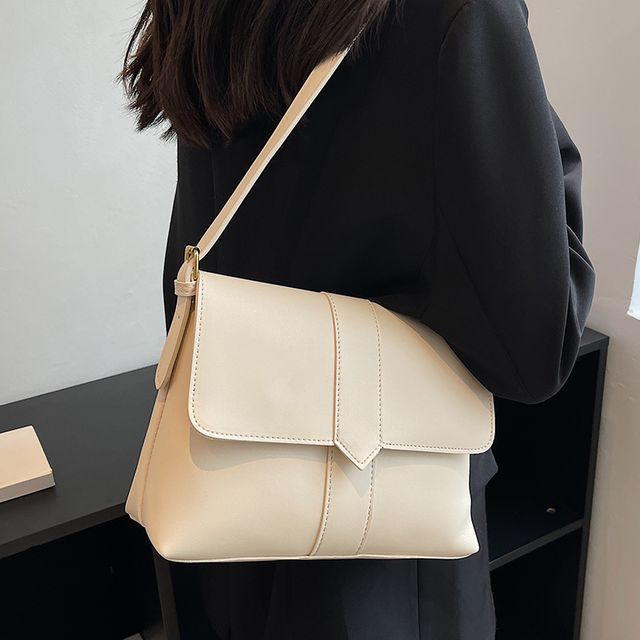 Faux Shoulder Bag Leather