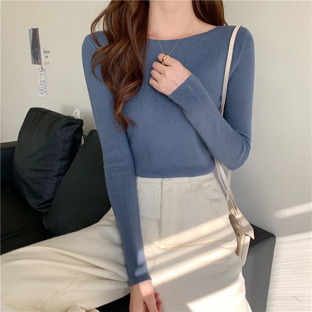 Long-Sleeve Slim-Fit Plain Knit Top