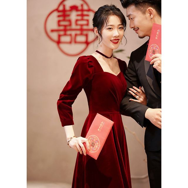 Evening Cocktail / Long-Sleeve A-Line Dress Gown