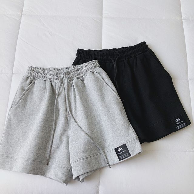 High Plain Applique Label Waist Shorts