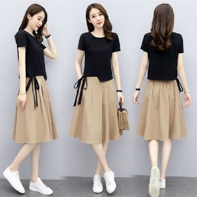 Round Neck Elastic Set: A-Line Short-Sleeve Plain + Skirt Waist T-Shirt Midi