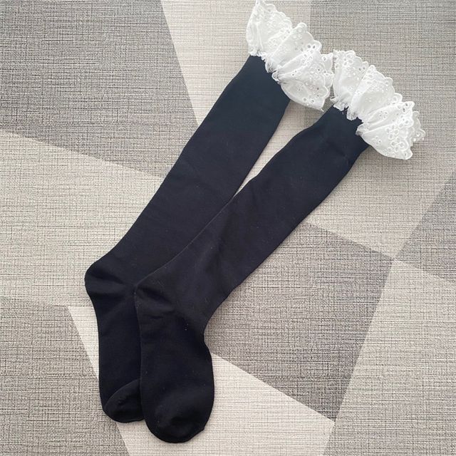 Plain Eyelet Lace Ruffled Socks