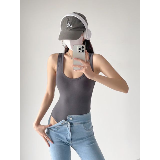 Bodysuit Scoop Neck Top Sleeveless Plain