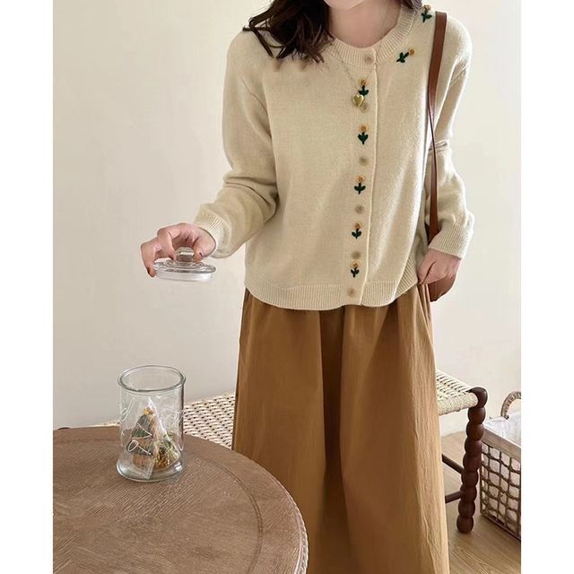 Crew Plain Floral Neck Cardigan