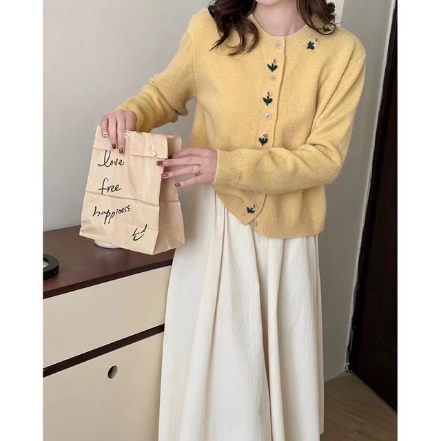 Crew Plain Floral Neck Cardigan