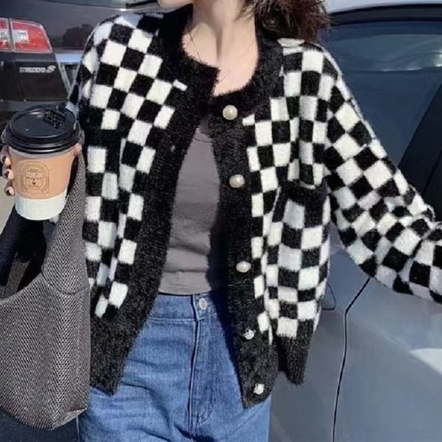 Neck Cardigan Crew Checkerboard