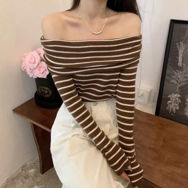 Knit Long-Sleeve Striped Top Slim-Fit