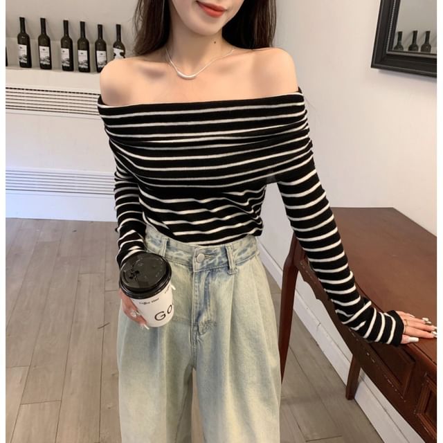 Knit Long-Sleeve Striped Top Slim-Fit