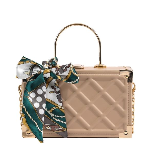 Crossbody Strap Chain Bag