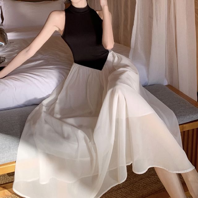 Two Tone Maxi A-Line Sleeveless Dress