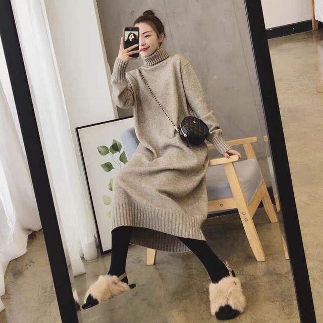 Plain Sweater Long-Sleeve Turtleneck Midi Dress