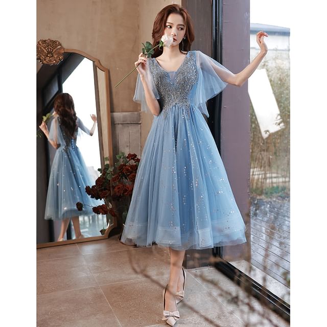 Evening A-Line Glitter Short-Sleeve (Various Designs) V-Neck Gown