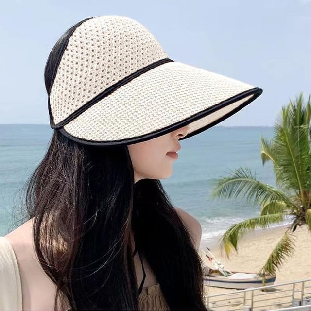Top Open Trim Lettering Contrast Sun Hat