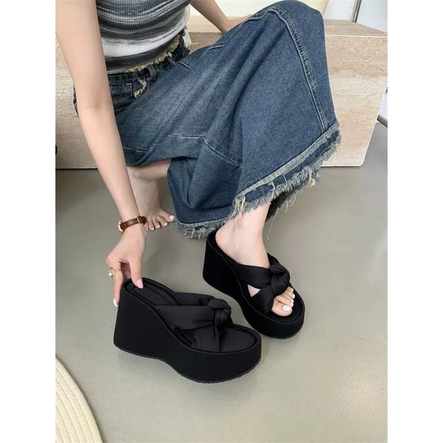 Knot Heel Slide Sandals Wedge Platform