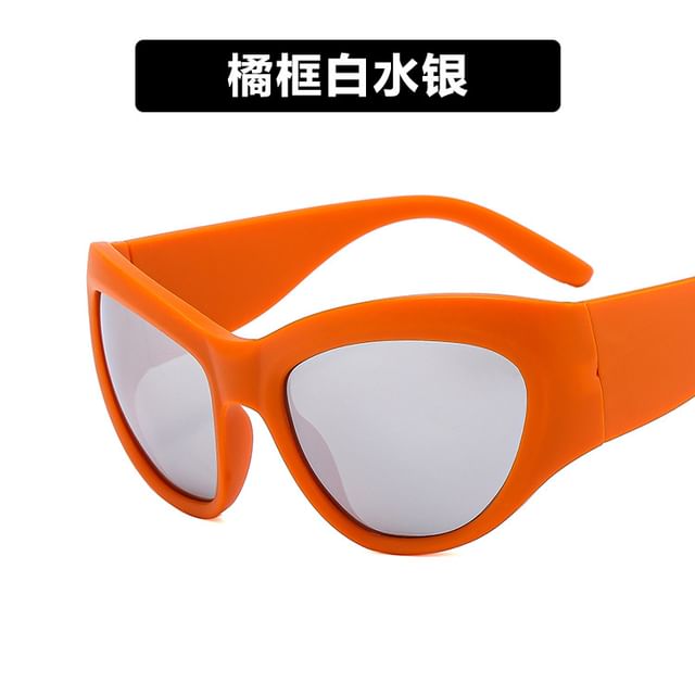 Y3K Futuristic Sunglasses